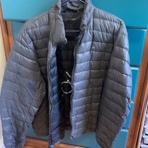 Lightweight puffer coat